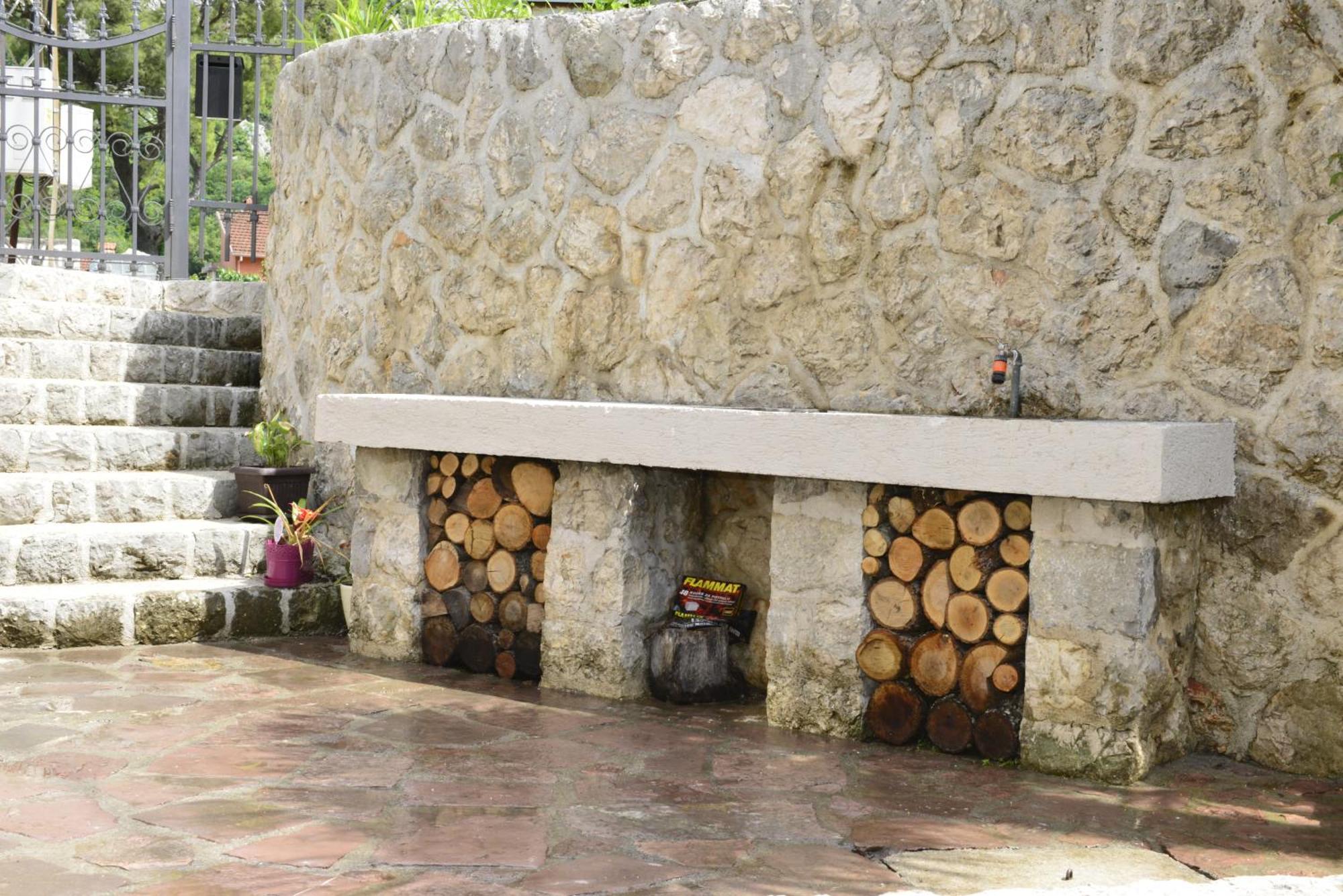 Villa Andrea Apartments With Parking Kotor Exterior foto