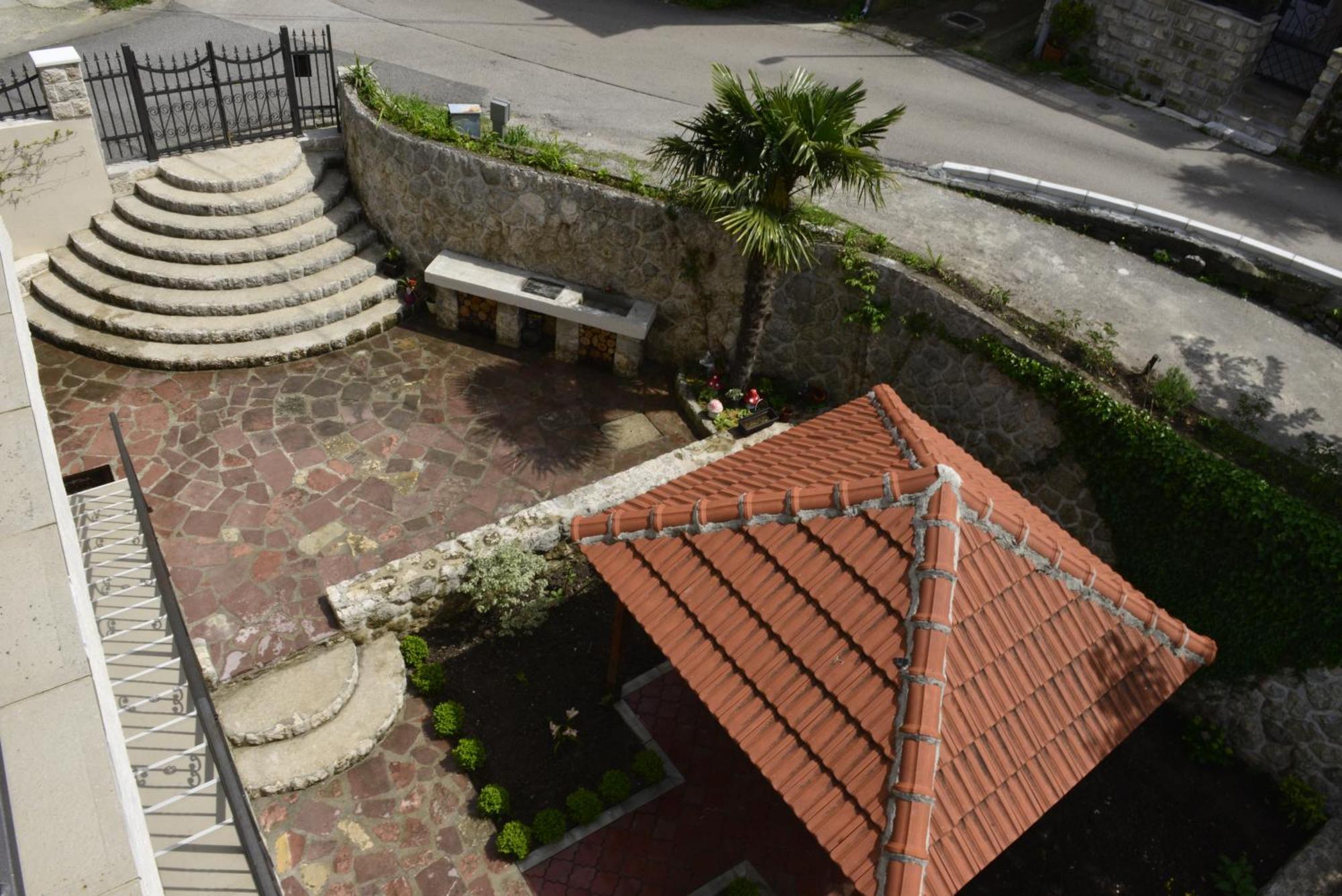 Villa Andrea Apartments With Parking Kotor Exterior foto