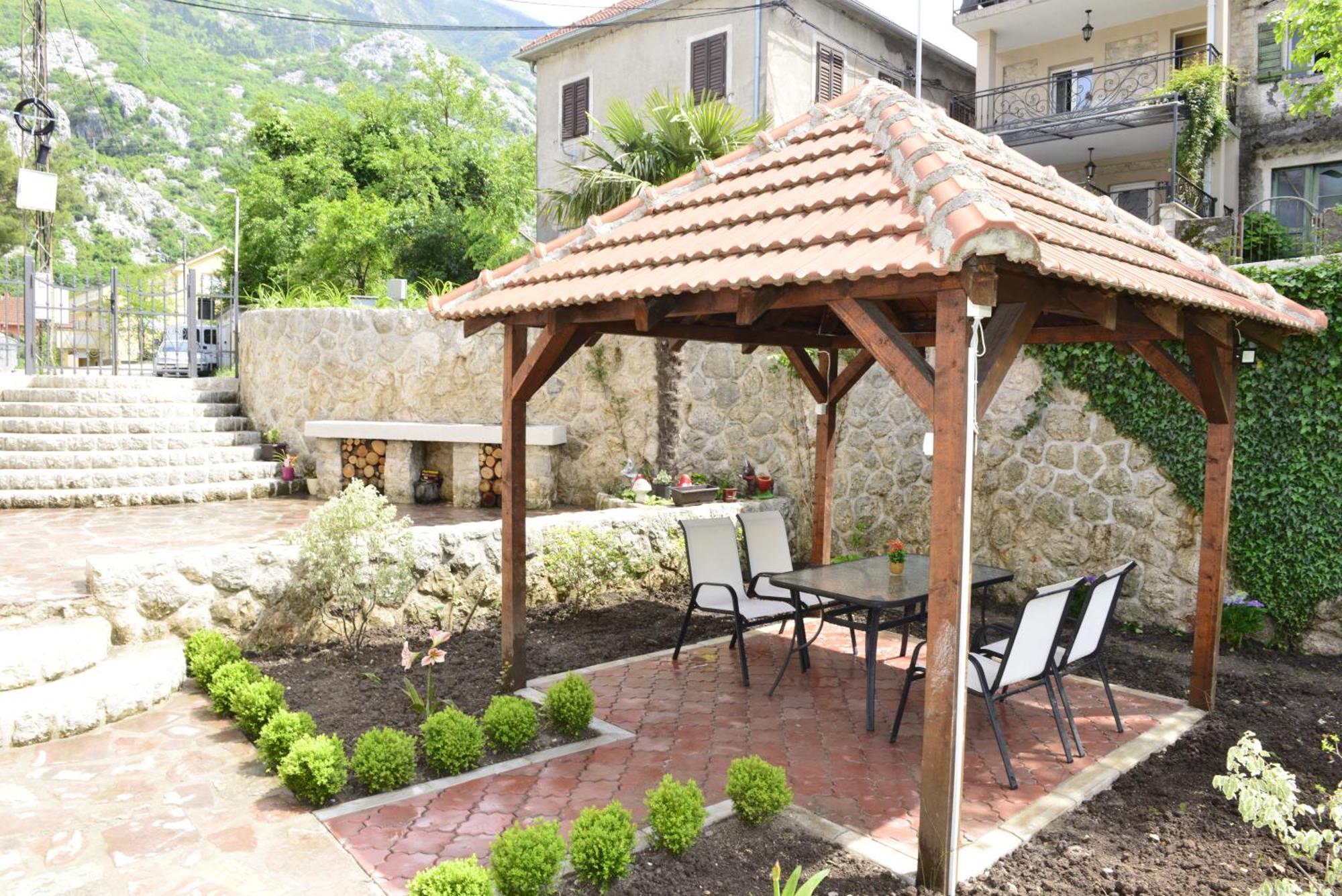 Villa Andrea Apartments With Parking Kotor Exterior foto