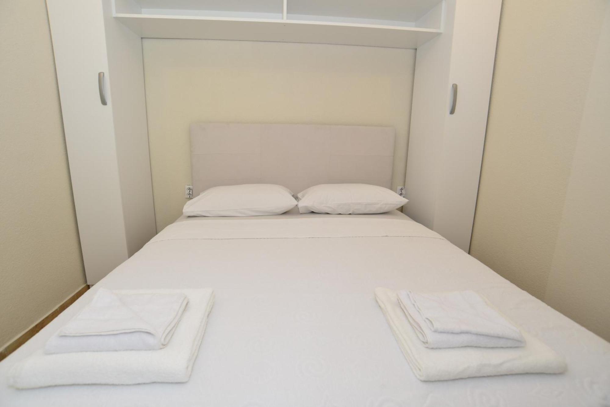Villa Andrea Apartments With Parking Kotor Zimmer foto